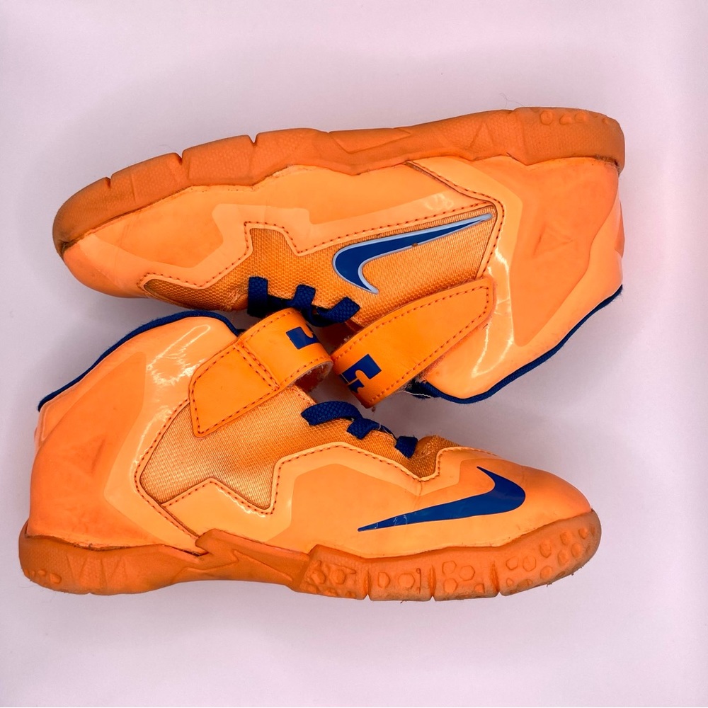 Nike Lebron James toddler shoe